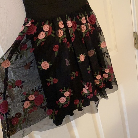 B Darlin Dress - Picture 2 of 4